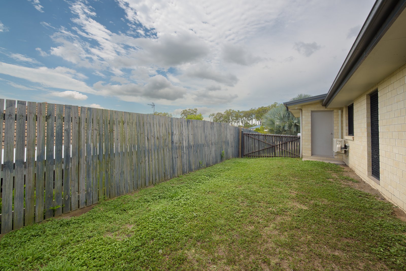 6 Redgum Drive KIRKWOOD 17