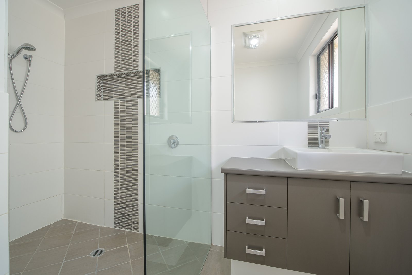 6 Redgum Drive KIRKWOOD 7