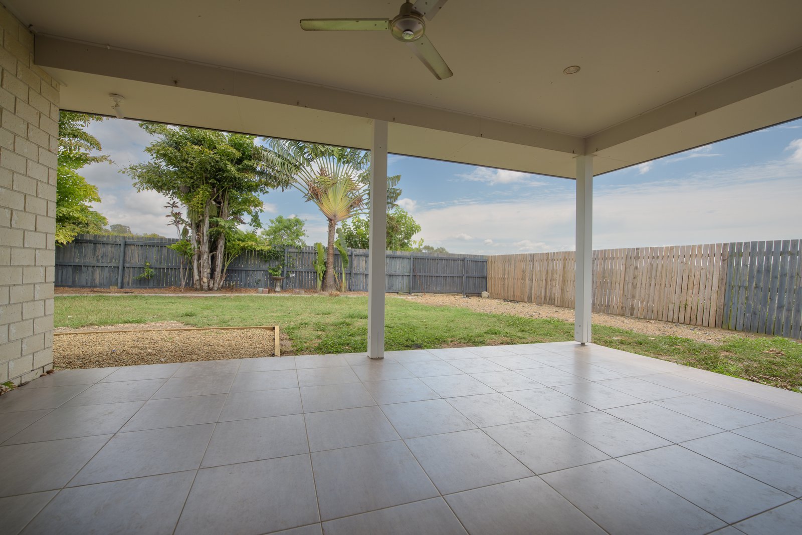 6 Redgum Drive KIRKWOOD 15