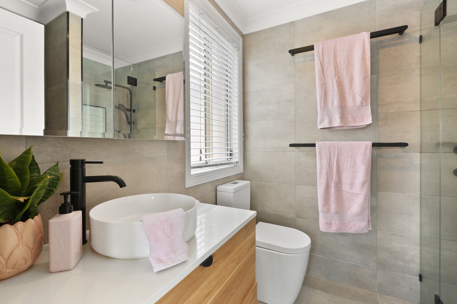 6 Reed Park Place HORSLEY 10