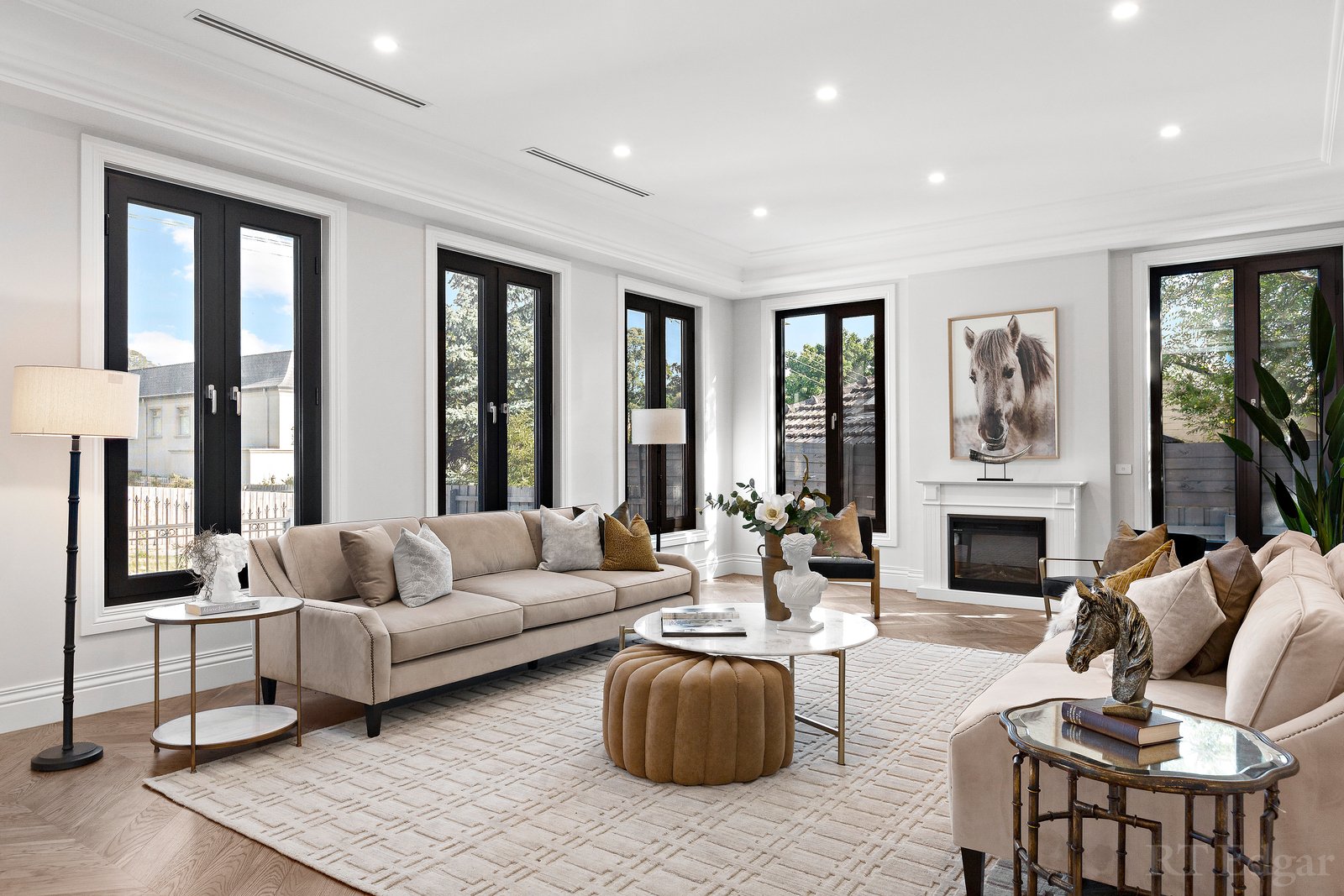 Real Estate and Property in 6 Renown Street, Balwyn North, VIC