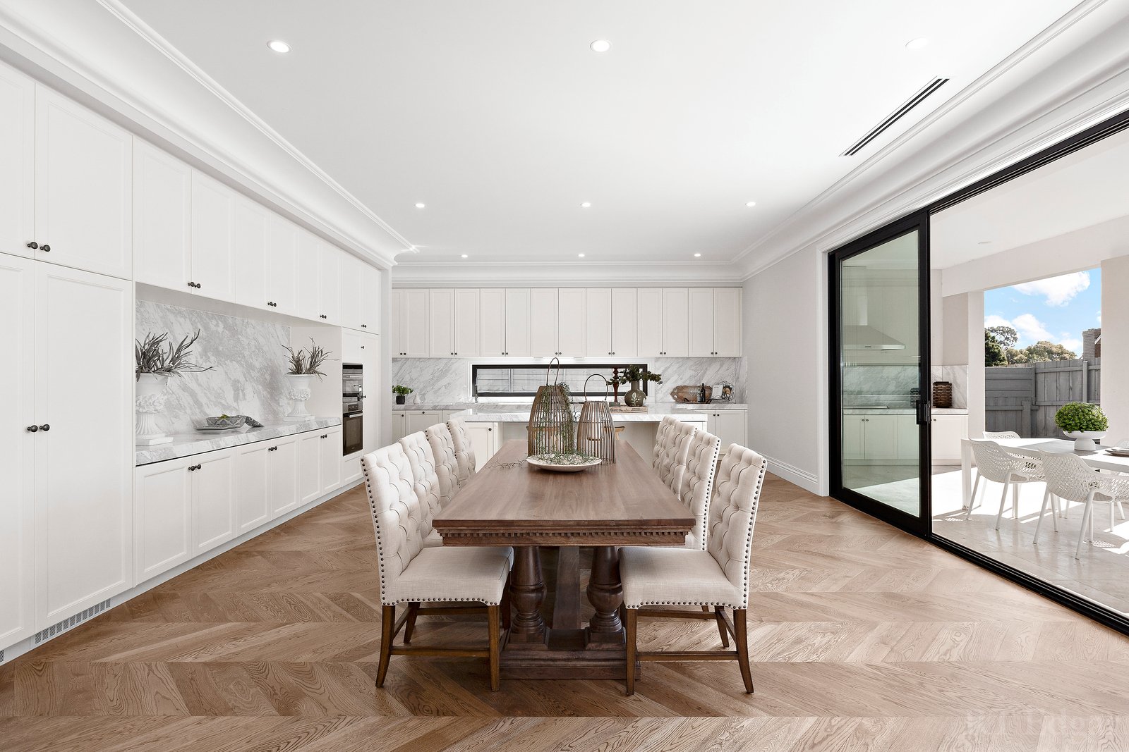 Real Estate and Property in 6 Renown Street, Balwyn North, VIC