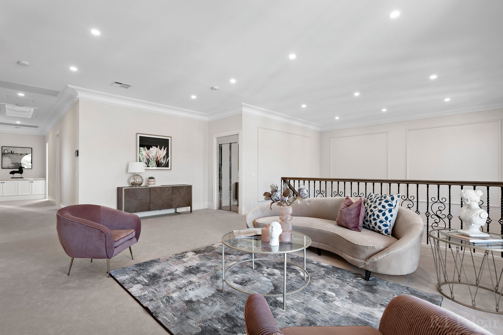 Real Estate and Property in 6 Renown Street, Balwyn North, VIC