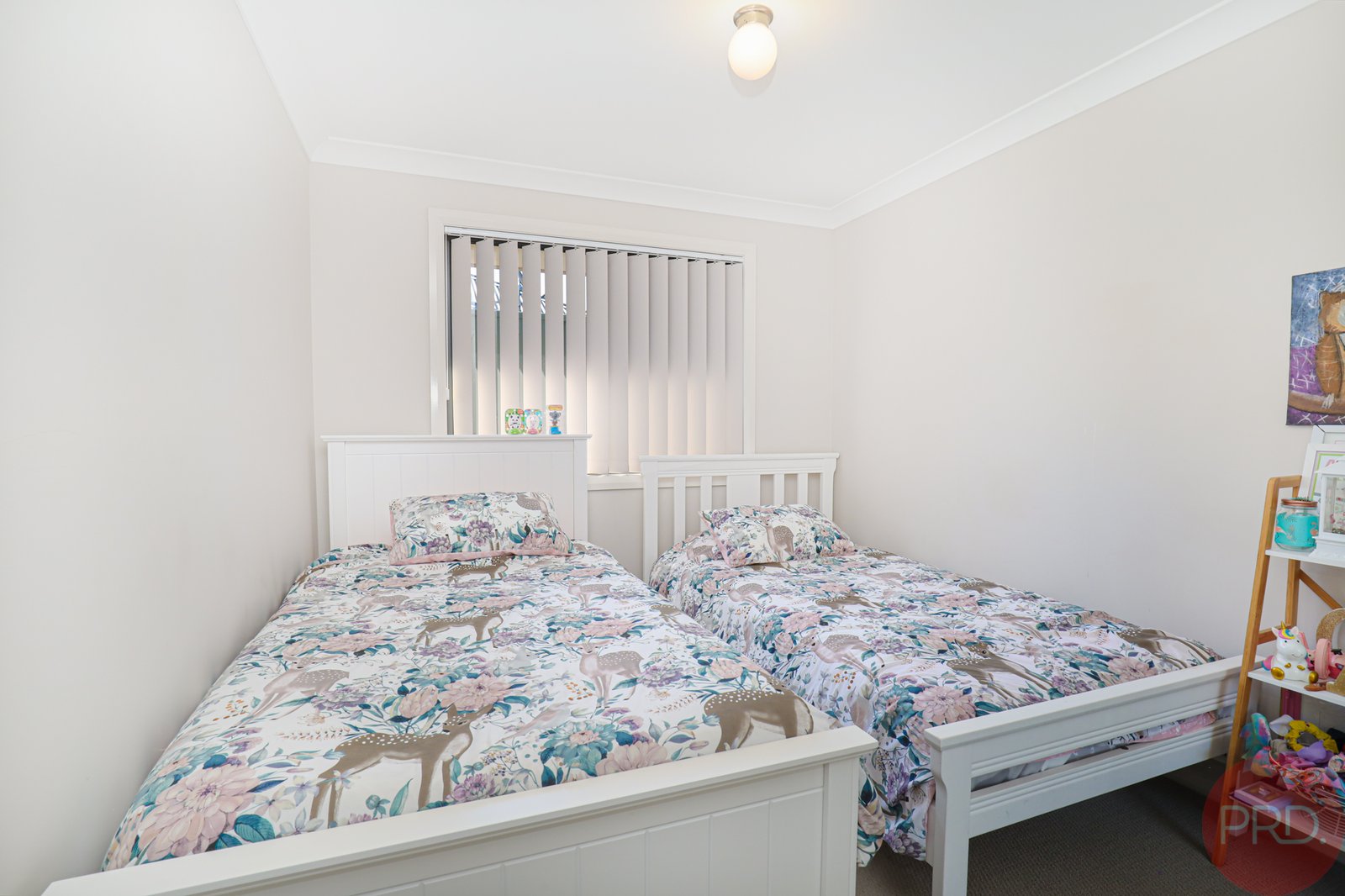 6 Reo Street LARGS 9