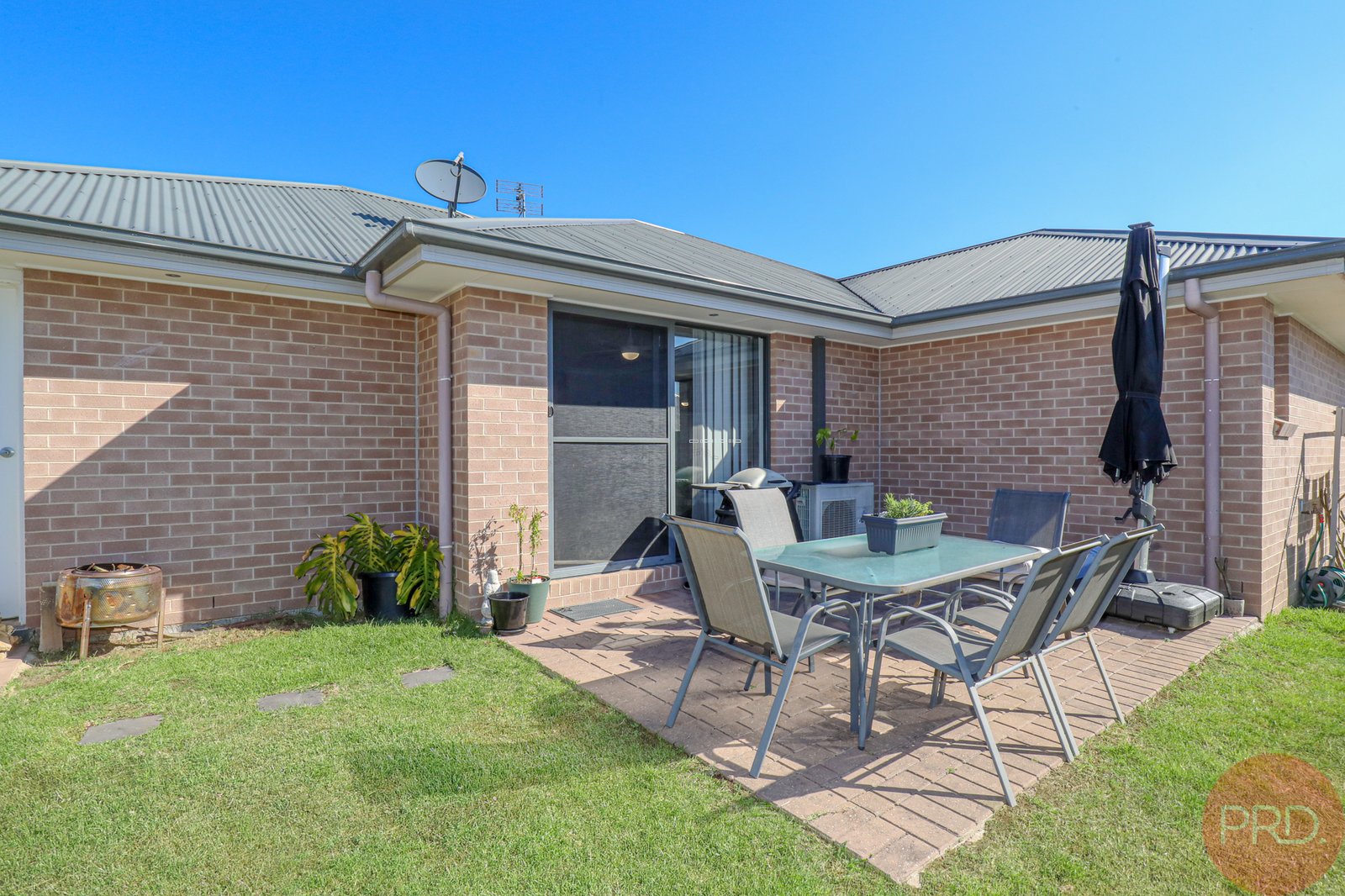 6 Reo Street LARGS 13