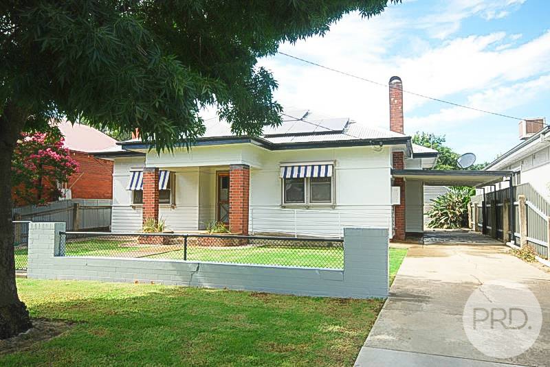 6 Rhoda Ave  WAGGA WAGGA 1