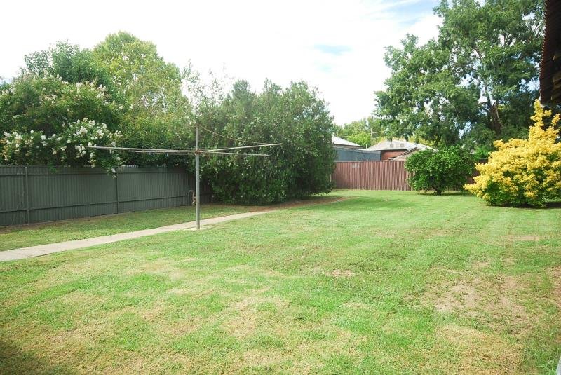 6 Rhoda Ave  WAGGA WAGGA 5