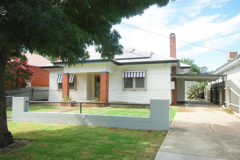 6 Rhoda Ave  WAGGA WAGGA 1