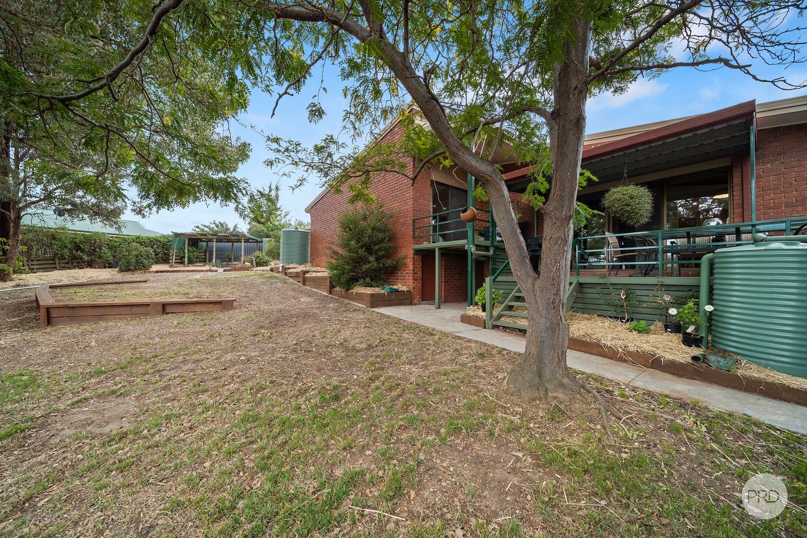 6 Richard Drive KANGAROO FLAT 12