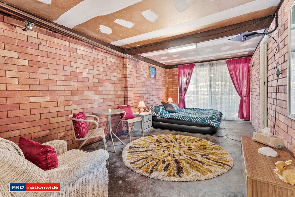 6 Rigney Street SHOAL BAY 11