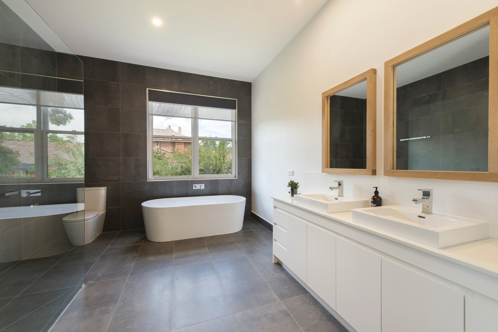 6 Riverside Avenue, Balwyn North, VIC