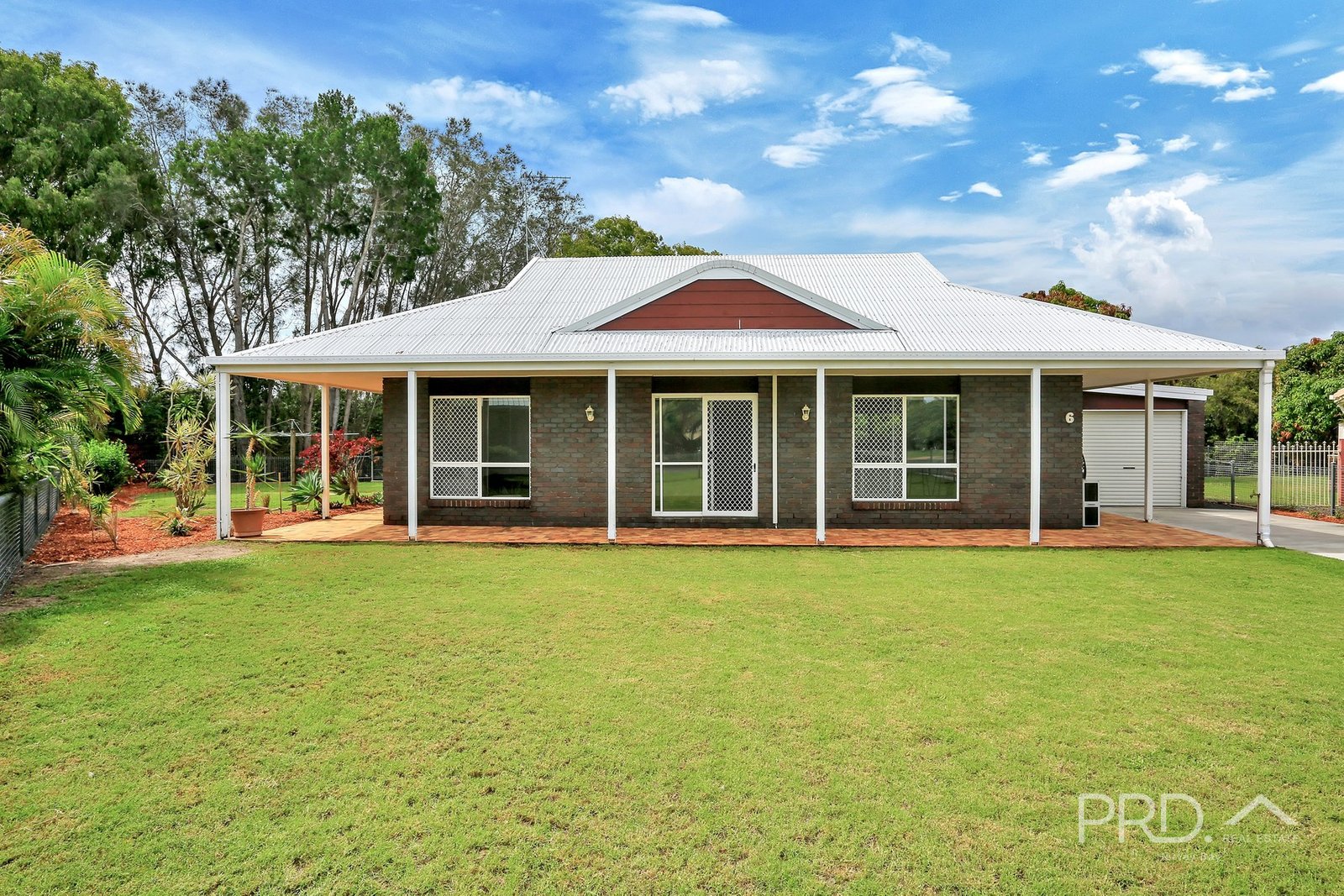 6 Robb Court URANGAN 7