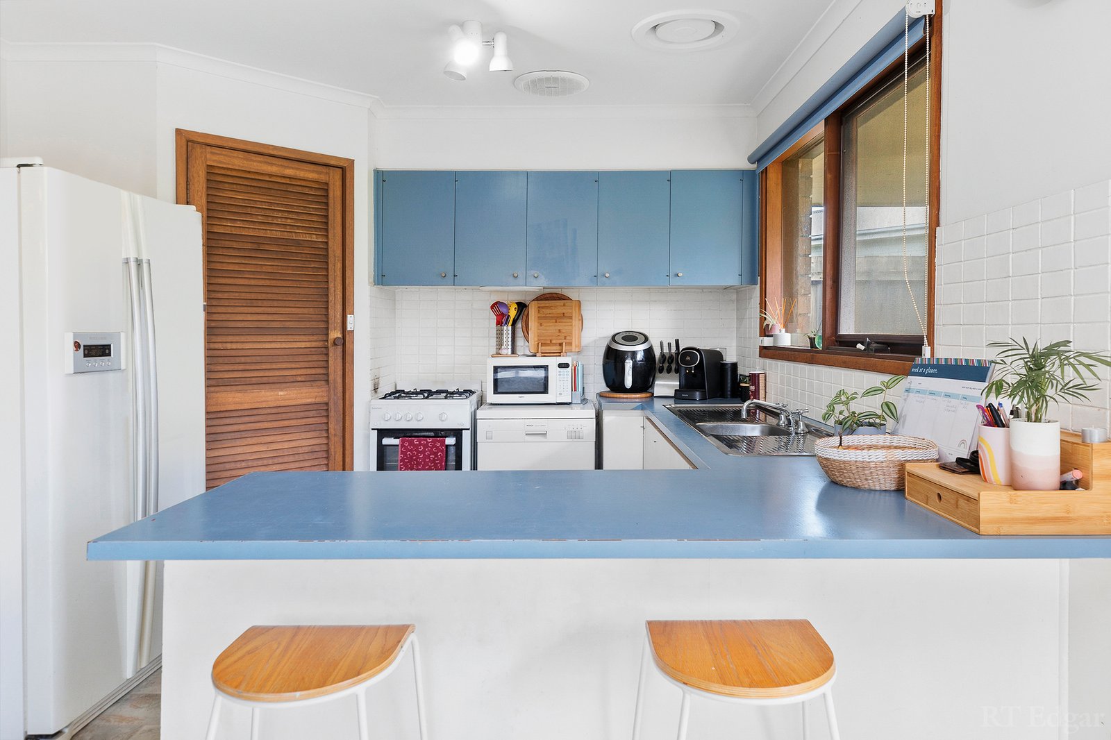 Real Estate and Property in 6 Robertson Court, Point Lonsdale, VIC