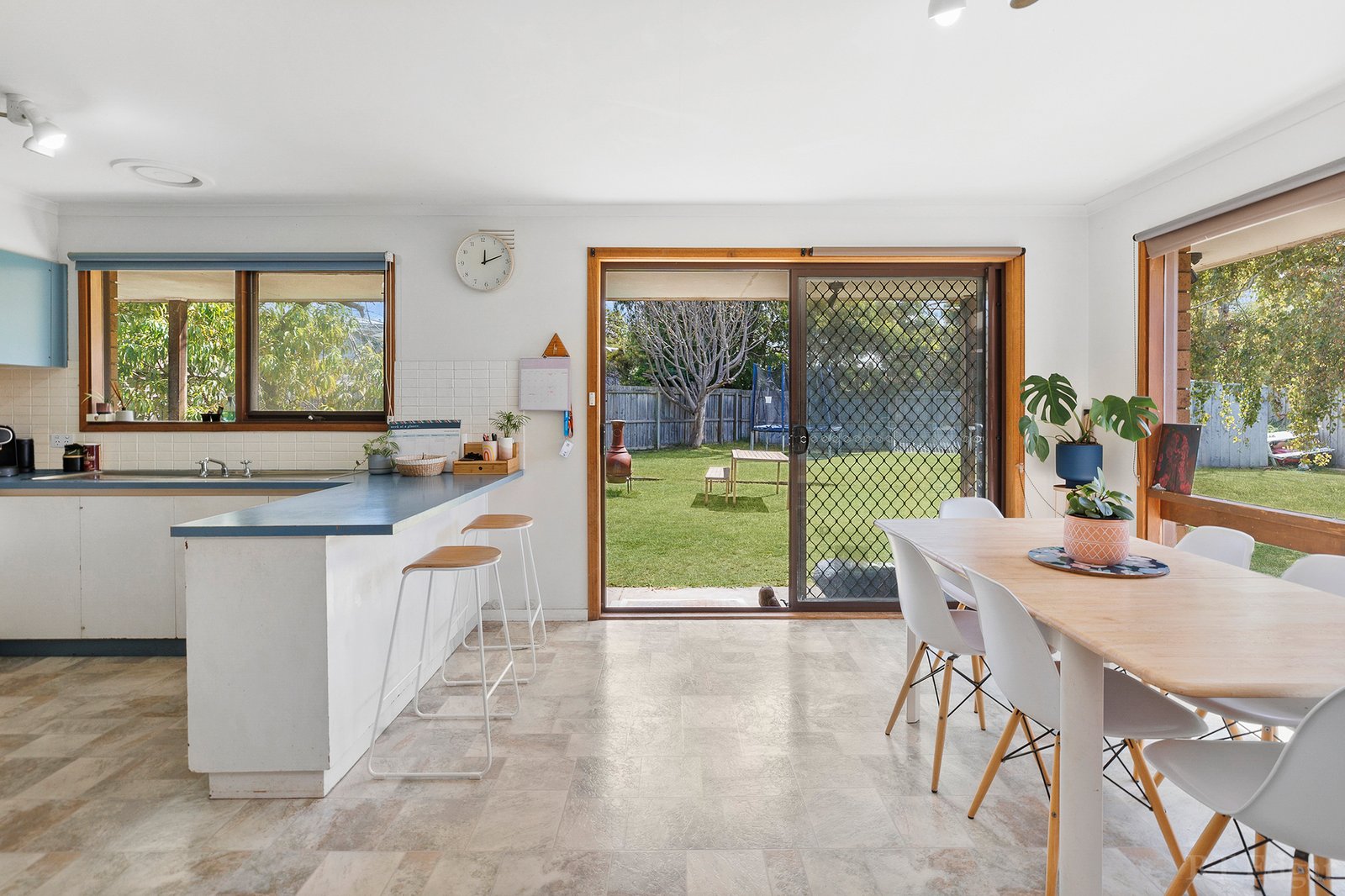 Real Estate and Property in 6 Robertson Court, Point Lonsdale, VIC