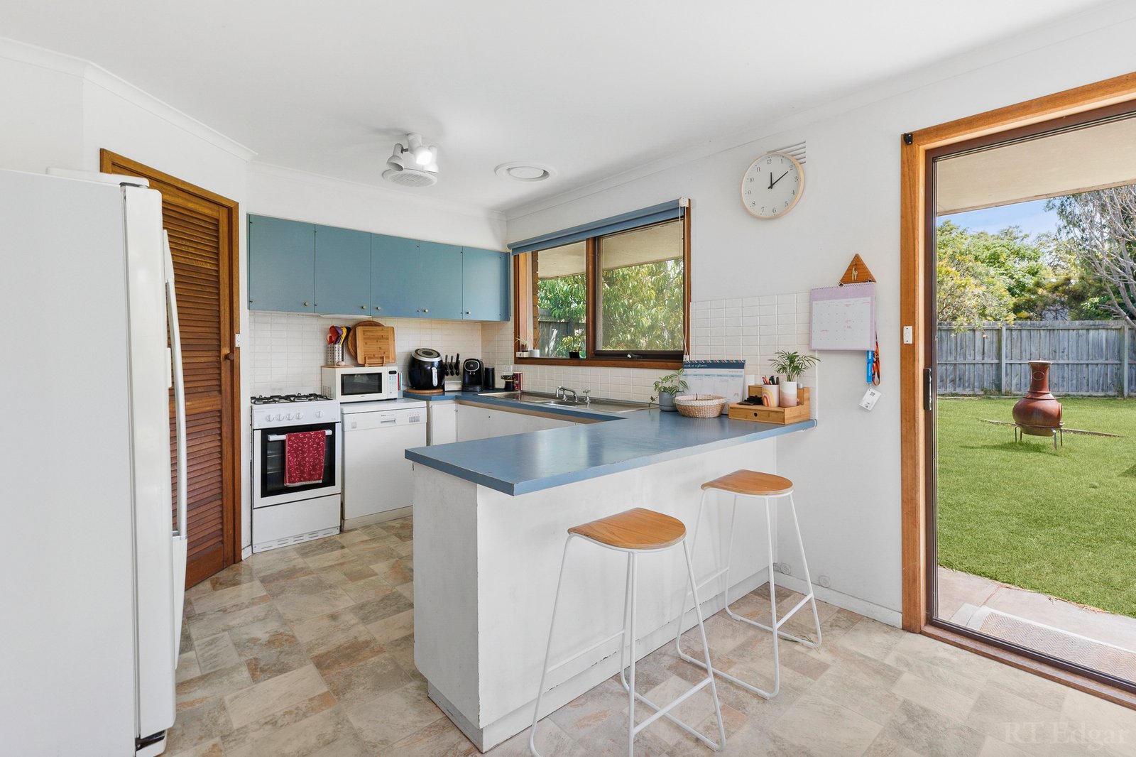 Real Estate and Property in 6 Robertson Court, Point Lonsdale, VIC