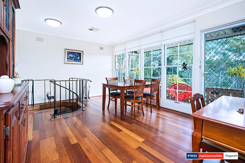6 Robyn Street PEAKHURST HEIGHTS 2