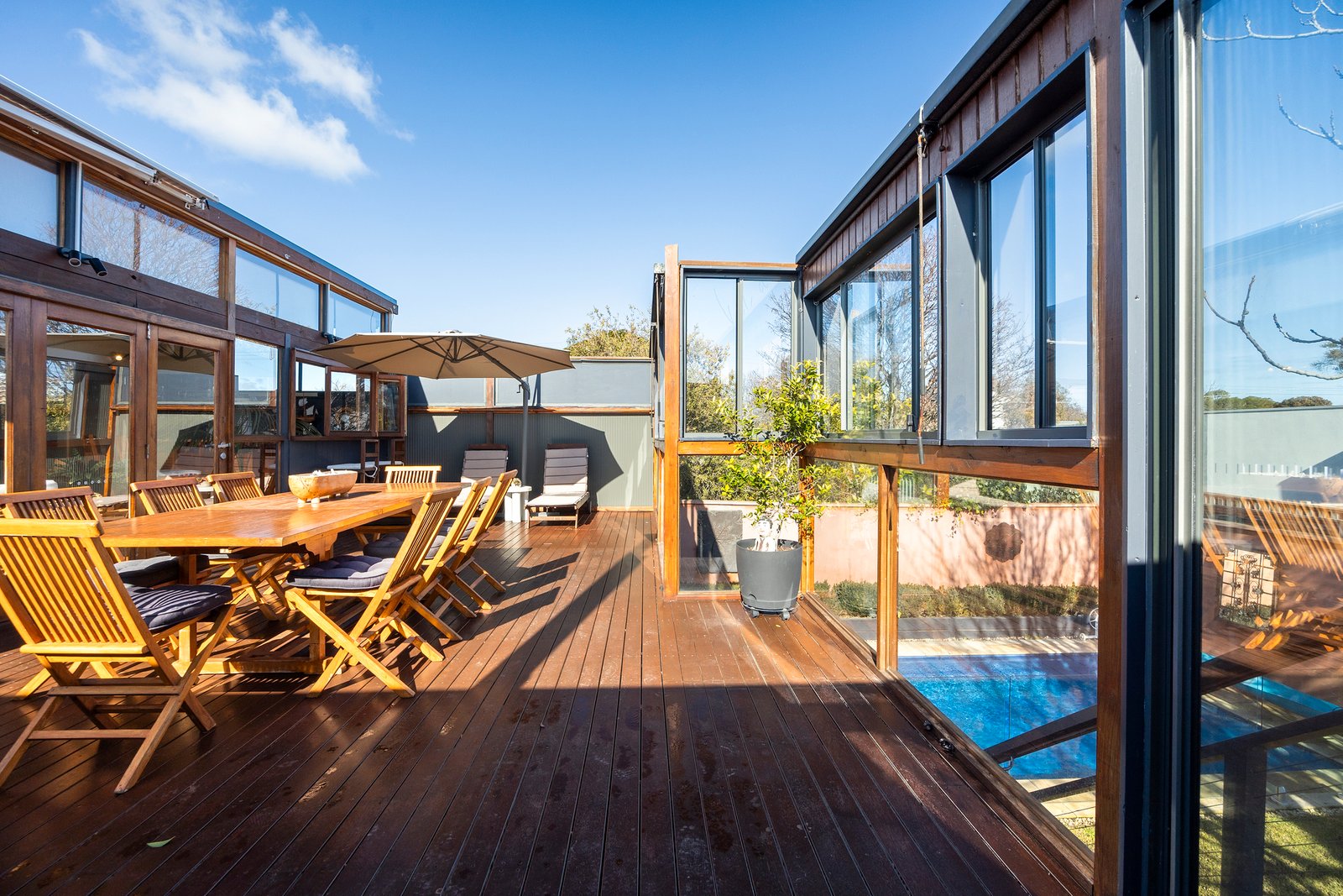 Real Estate and Property in 6 Romney Avenue, Tootgarook, VIC