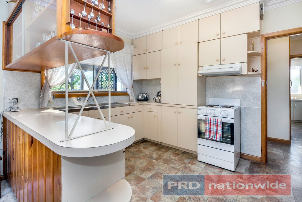6 Romney Street WENDOUREE 2