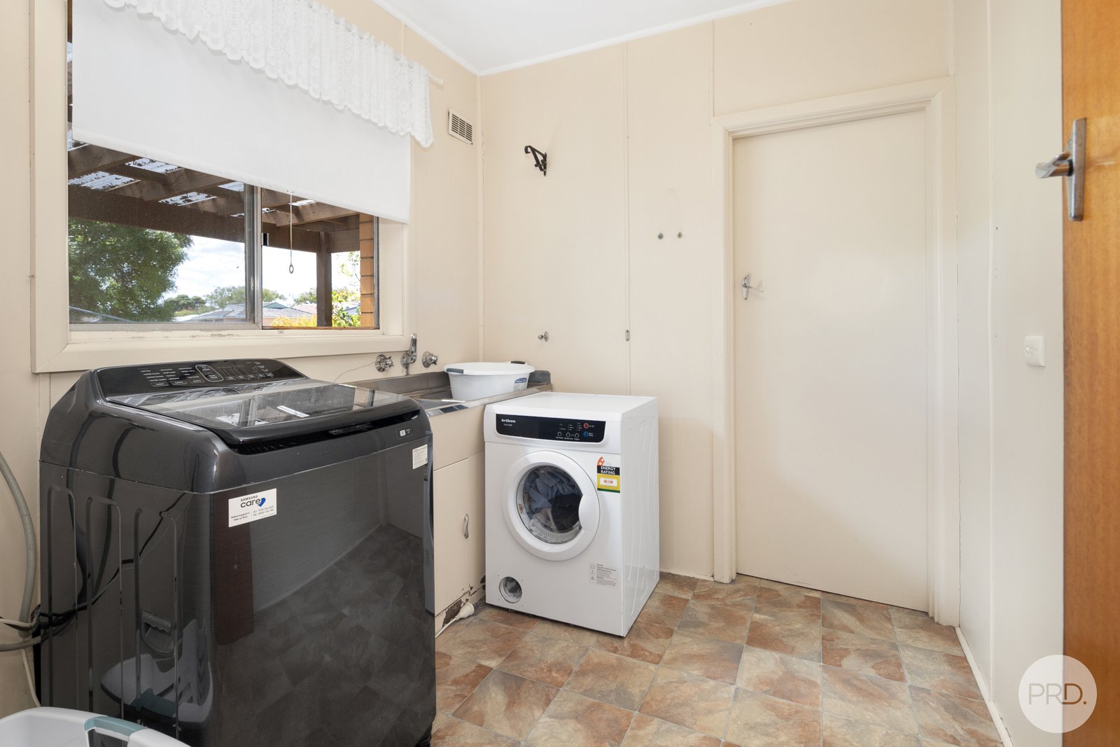 6 Romney Street WENDOUREE 9