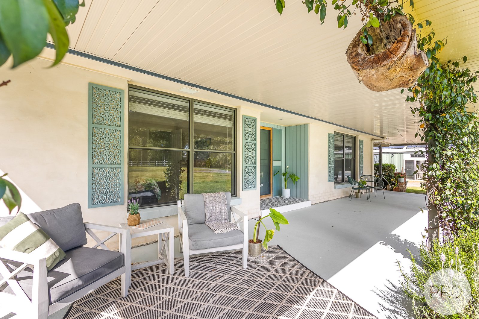 6 Rookes Road SALT ASH 10