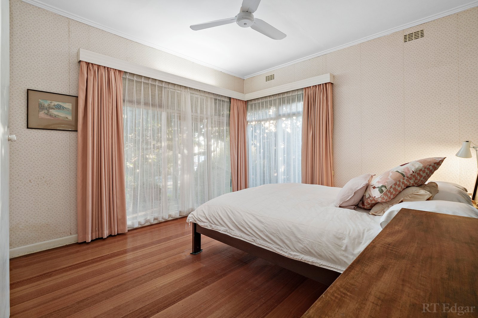 Real Estate and Property in 6 Rosa Street, Templestowe Lower, VIC