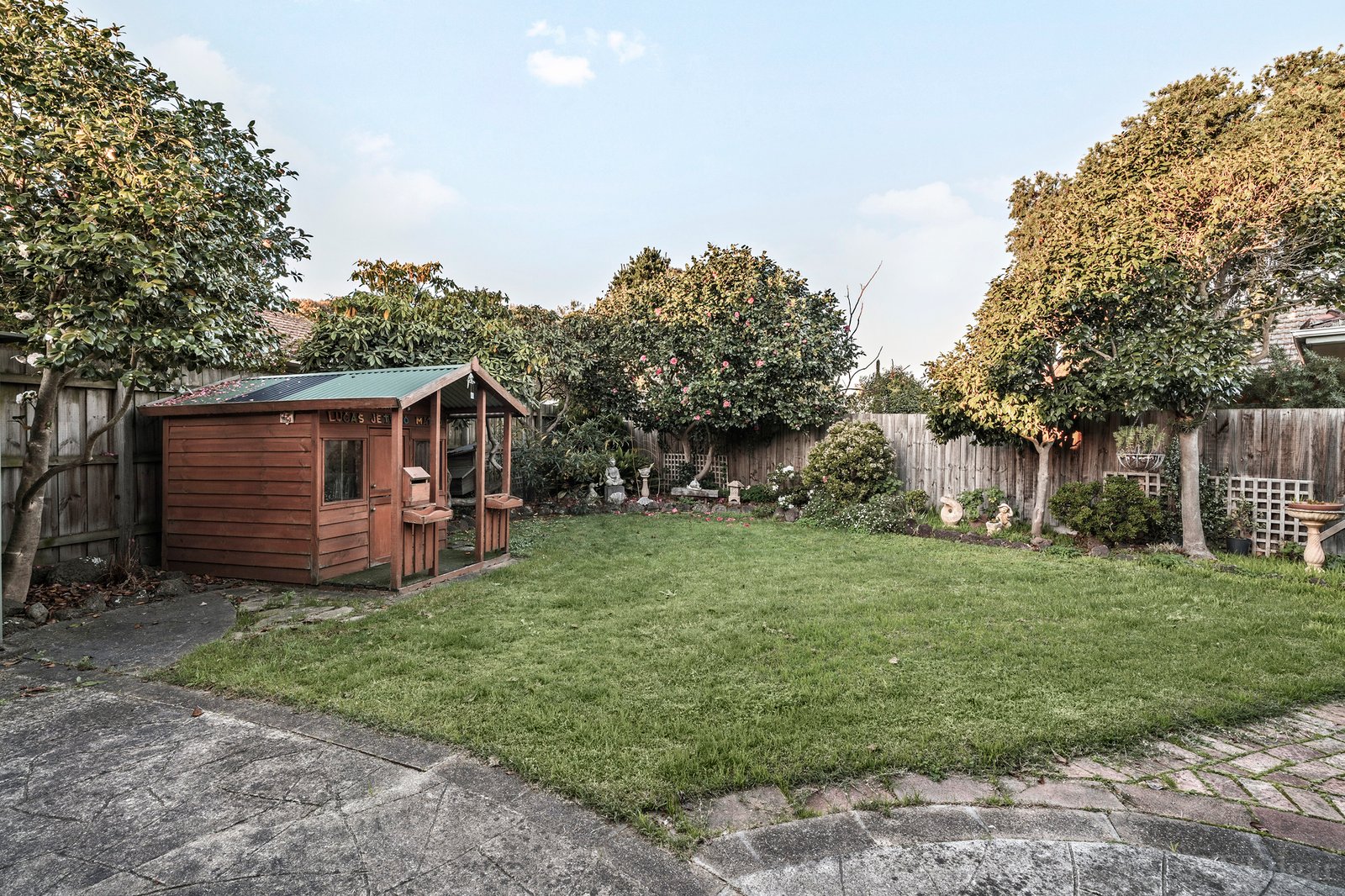 Real Estate and Property in 6 Rosa Street, Templestowe Lower, VIC