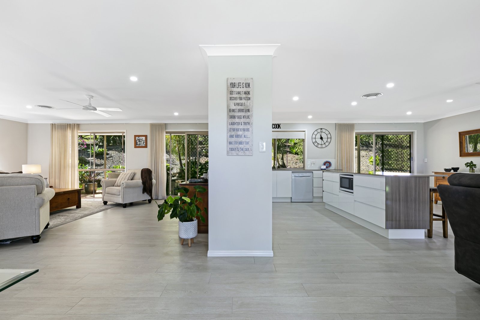 6 Rosebank Court TALLEBUDGERA 6