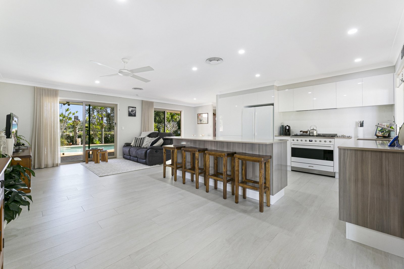 6 Rosebank Court TALLEBUDGERA 7