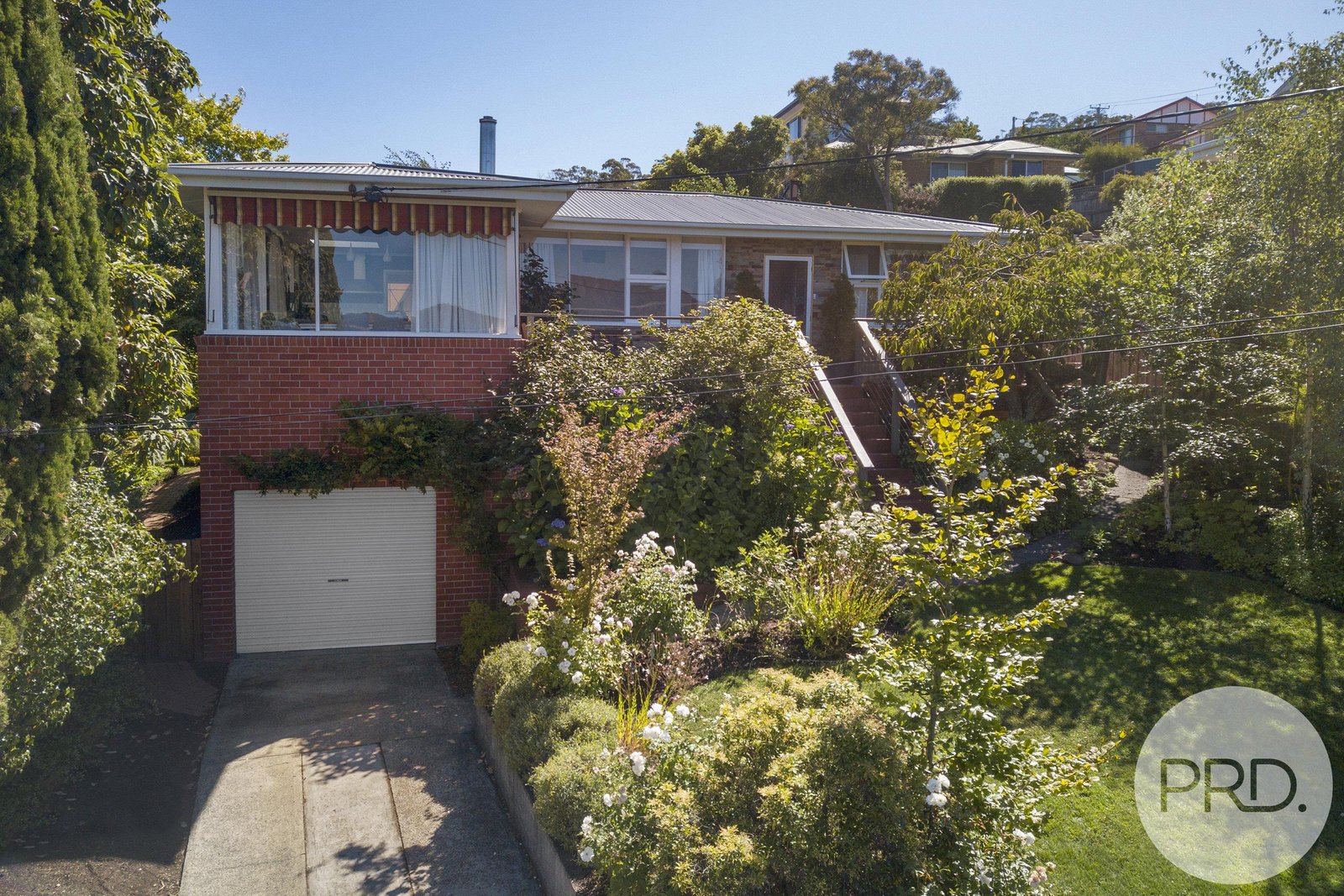 6 Roseneath Place AUSTINS FERRY 1