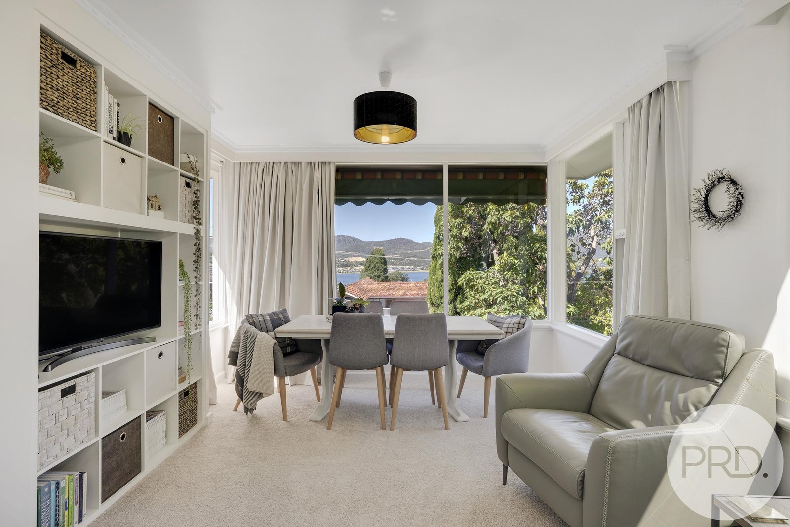 6 Roseneath Place AUSTINS FERRY 8