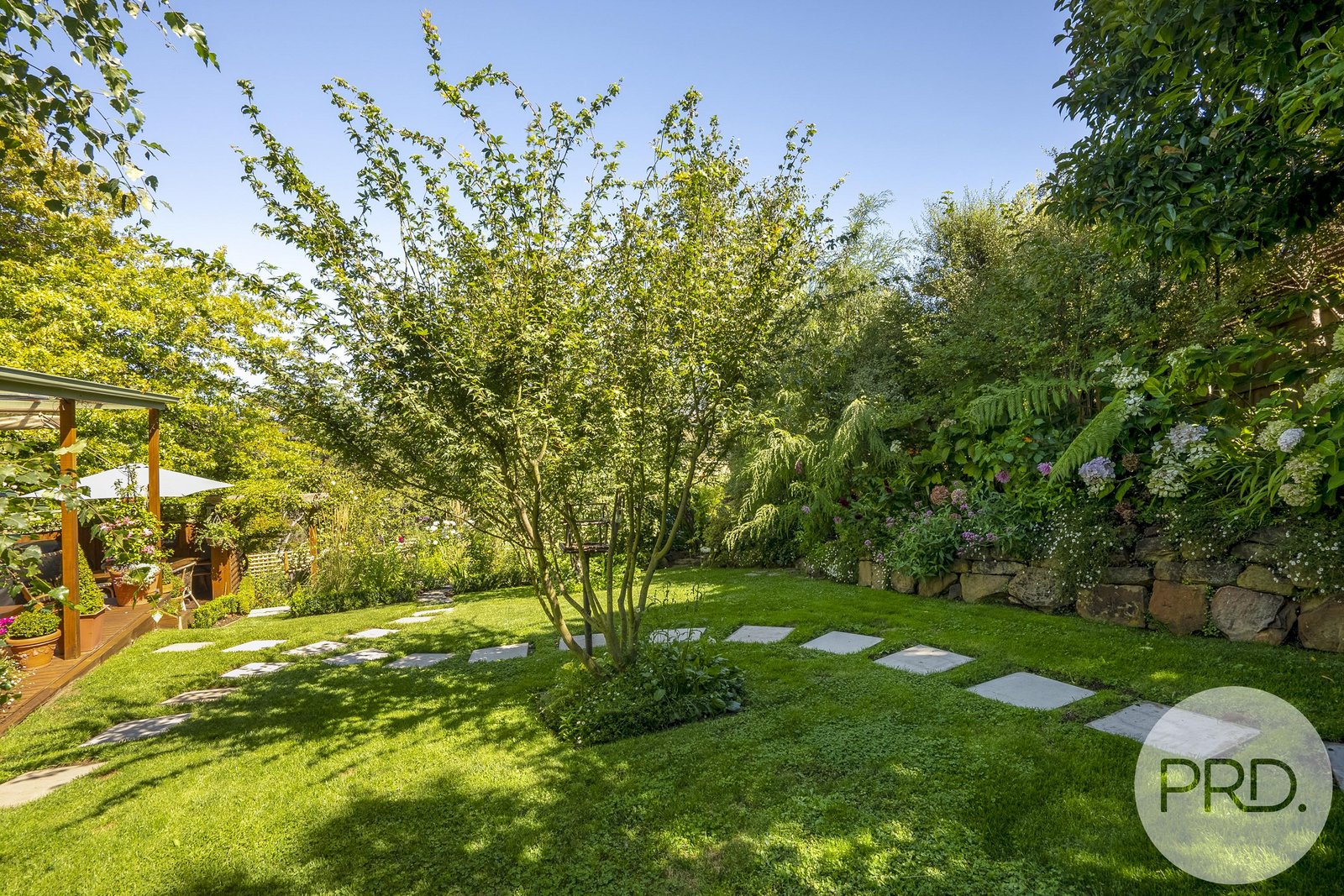 6 Roseneath Place AUSTINS FERRY 22