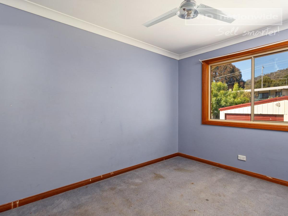 6 Royden Close BATLOW 7