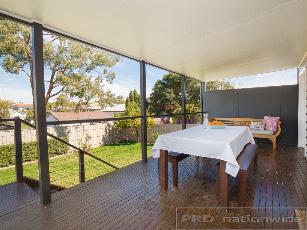 6 Russell Street TELARAH 12