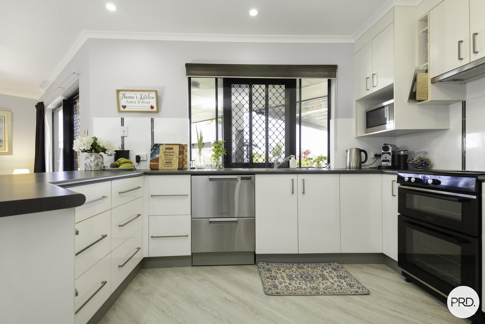 6 Ryan Court RURAL VIEW 7