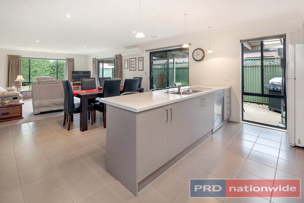 6 Sackville Street MINERS REST 4