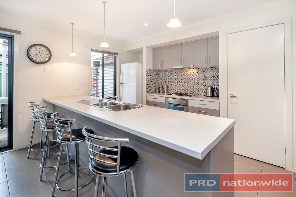 6 Sackville Street MINERS REST 5