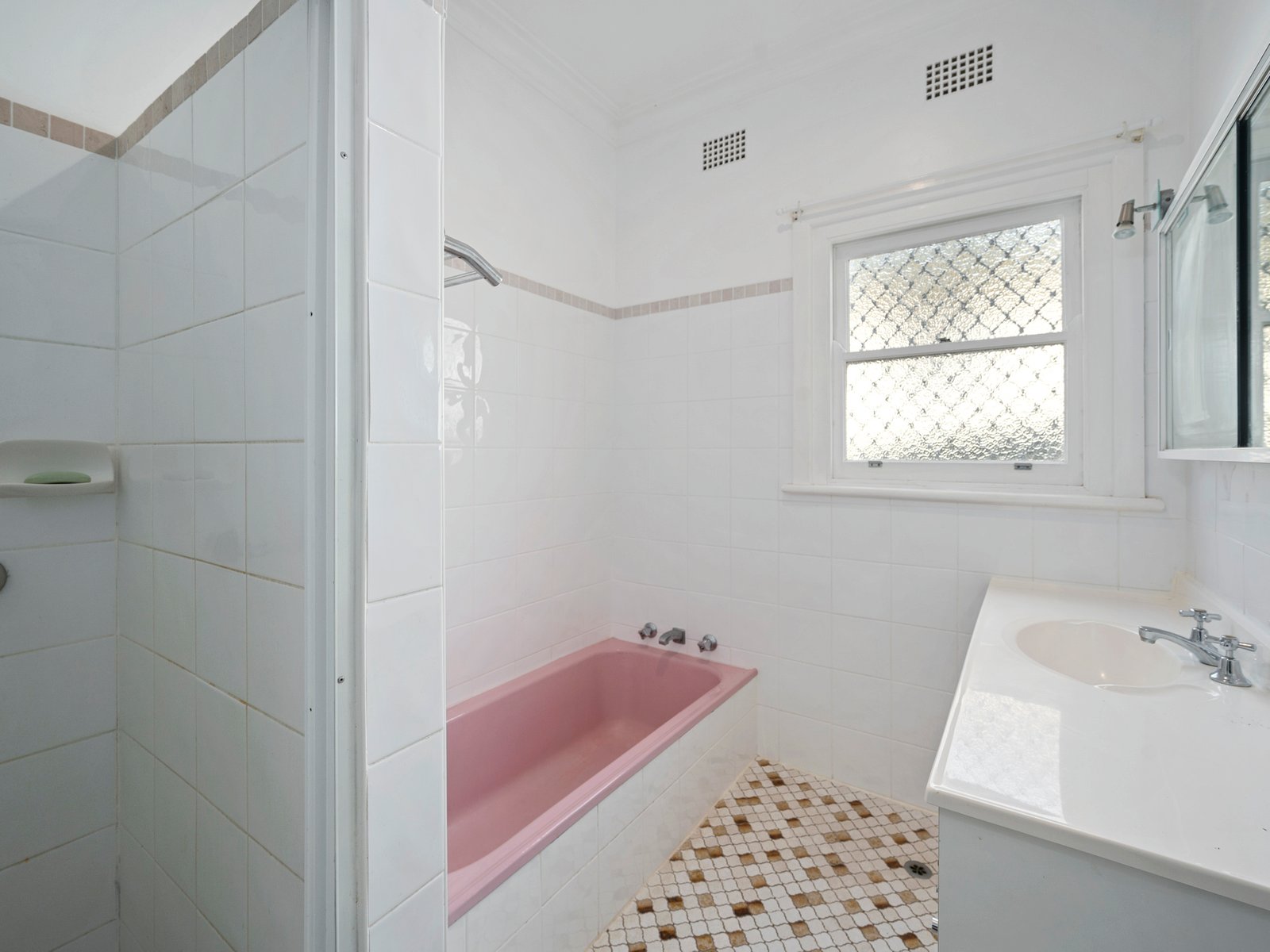 6 Salamander Street COFFS HARBOUR 6