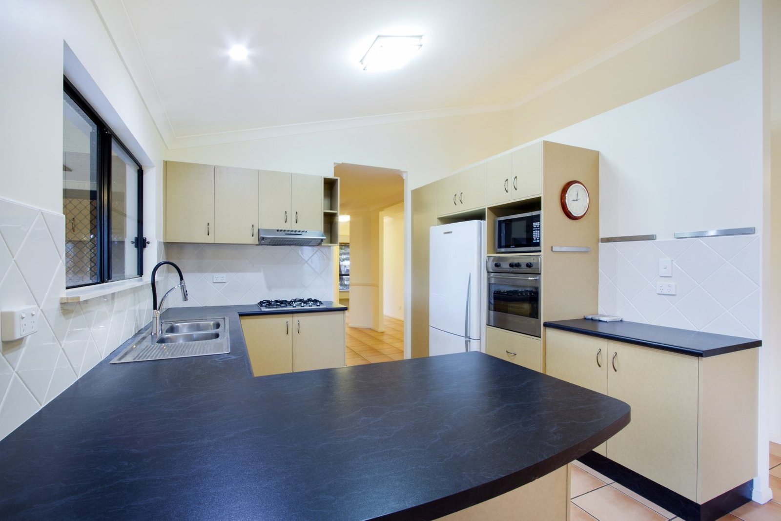 6 Sanctuary Ave  JUBILEE POCKET 8