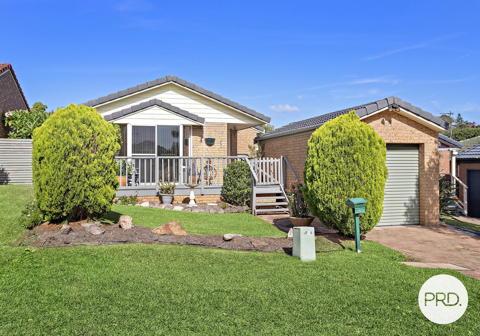 6 Sanderson Road KANAHOOKA 1