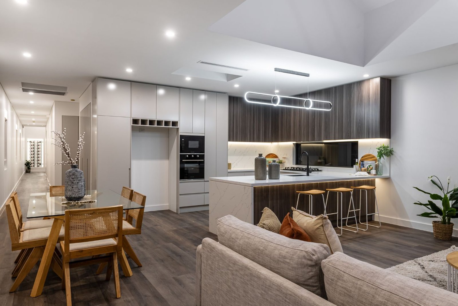 6 Sandra Avenue PANANIA 5