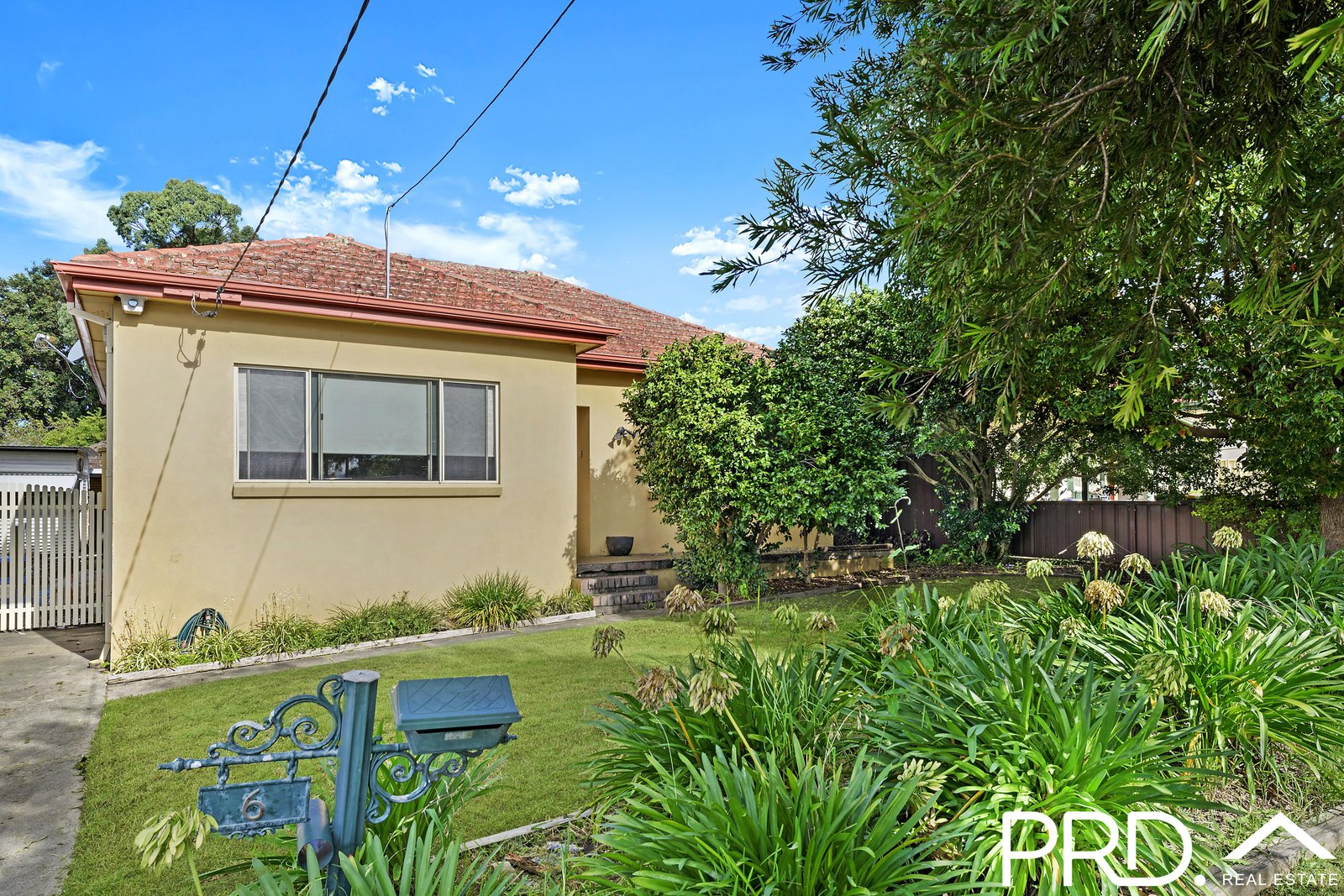 6 Sandra Avenue PANANIA 3