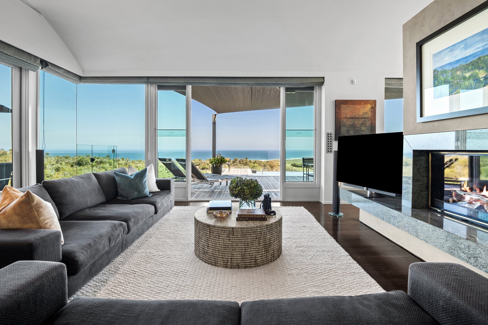 Gallery: 6 Sandy Court