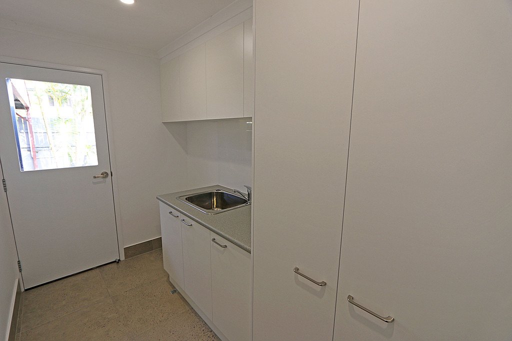 6 Sara Street ASHMORE 17