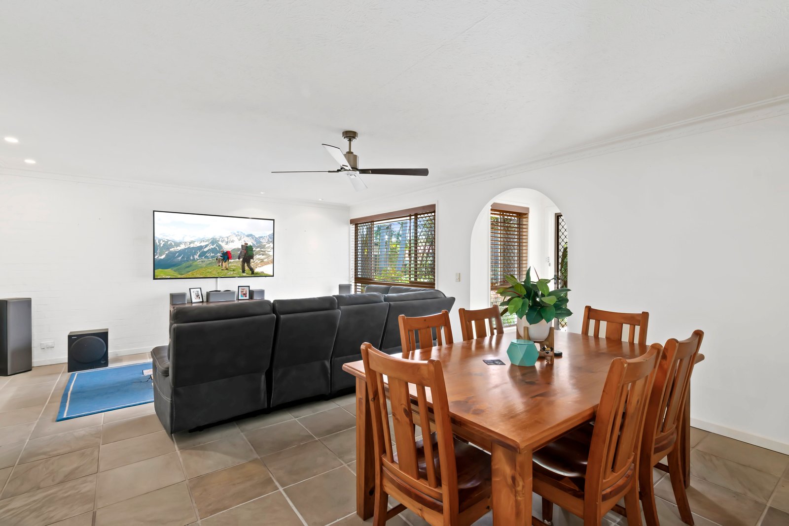 6 Satinwood Place PALM BEACH 8