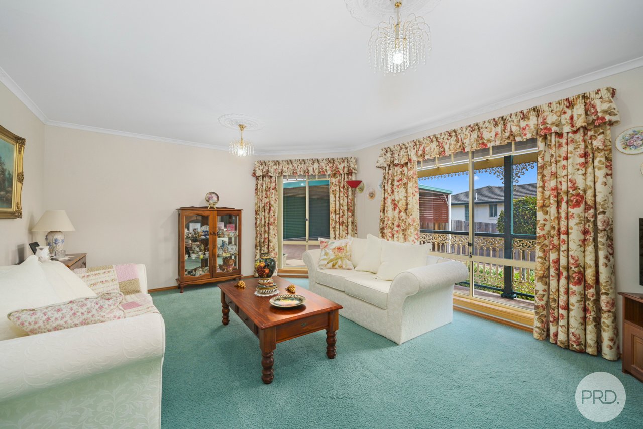 6 Savoy Place HOWRAH 15