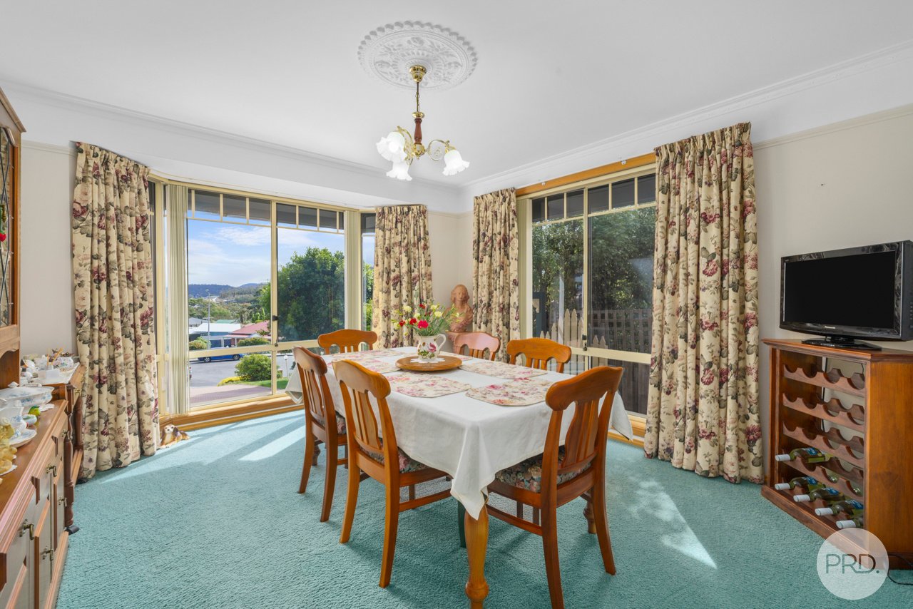 6 Savoy Place HOWRAH 18