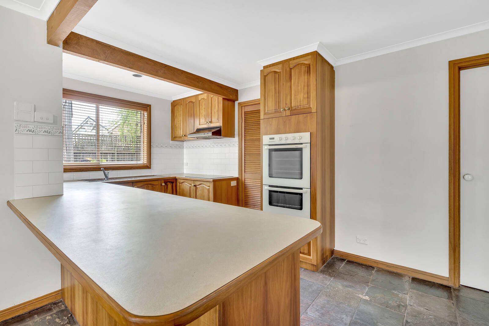 Real Estate and Property in 6 Scenic Court, Gisborne, VIC