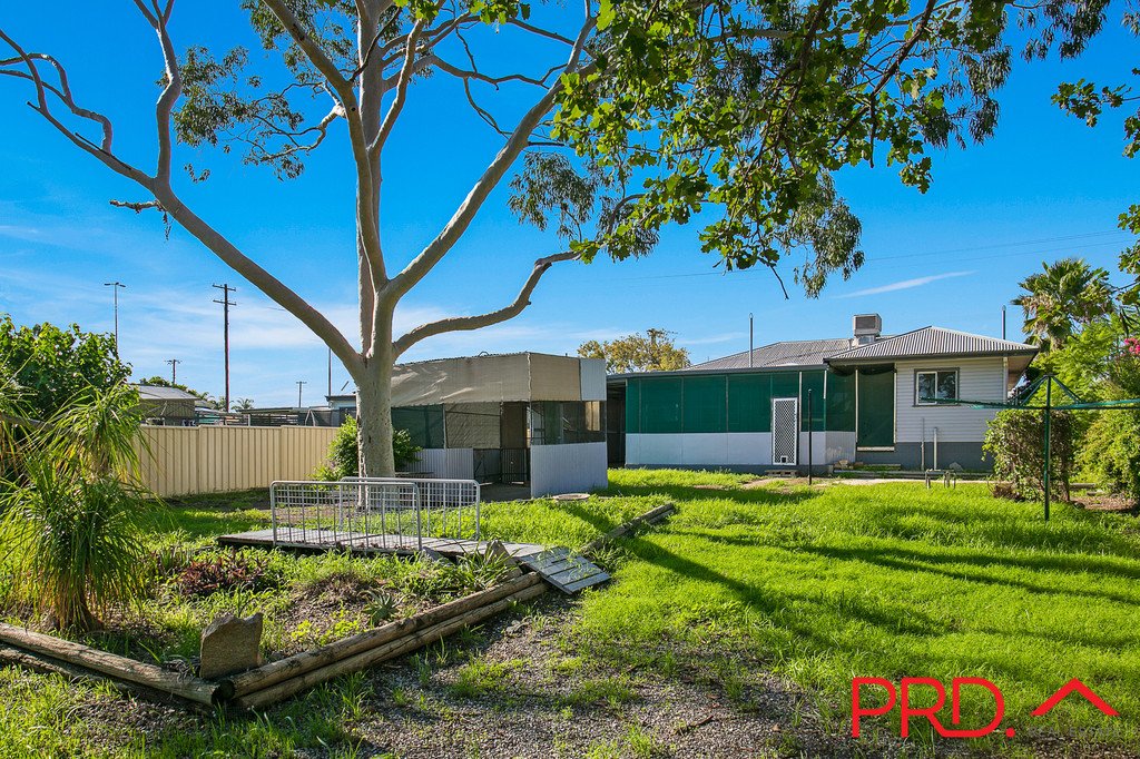6 Scott Road TAMWORTH 20