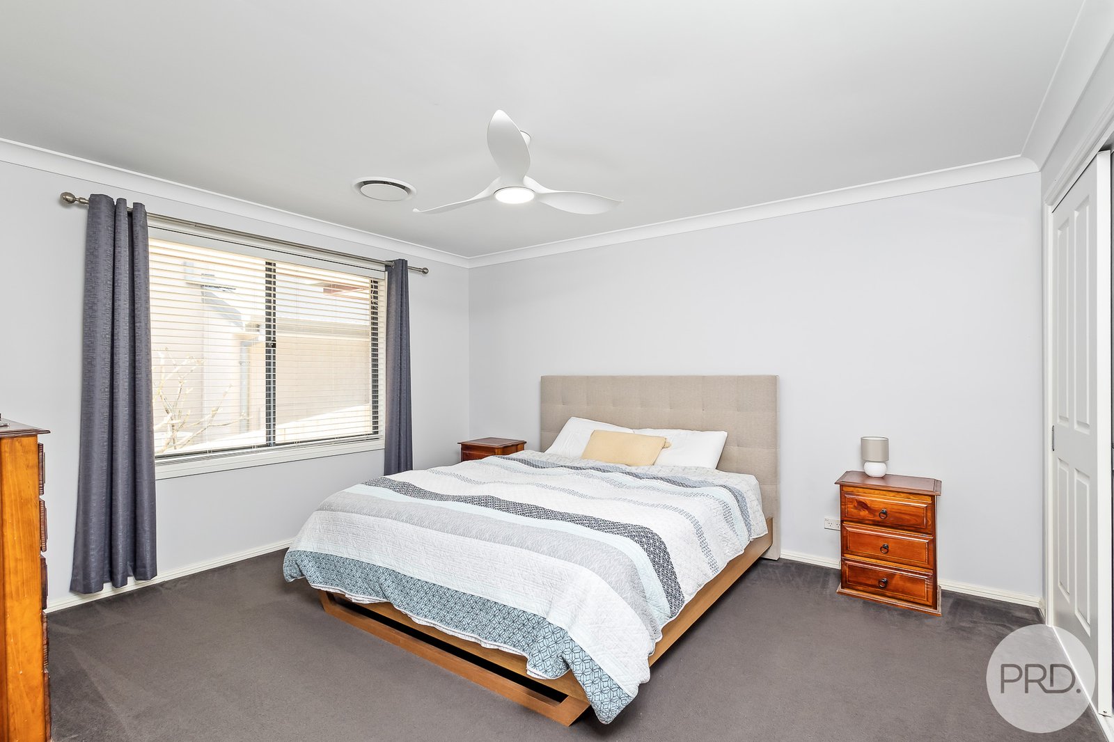 6 Seagrass Circuit CORLETTE 9