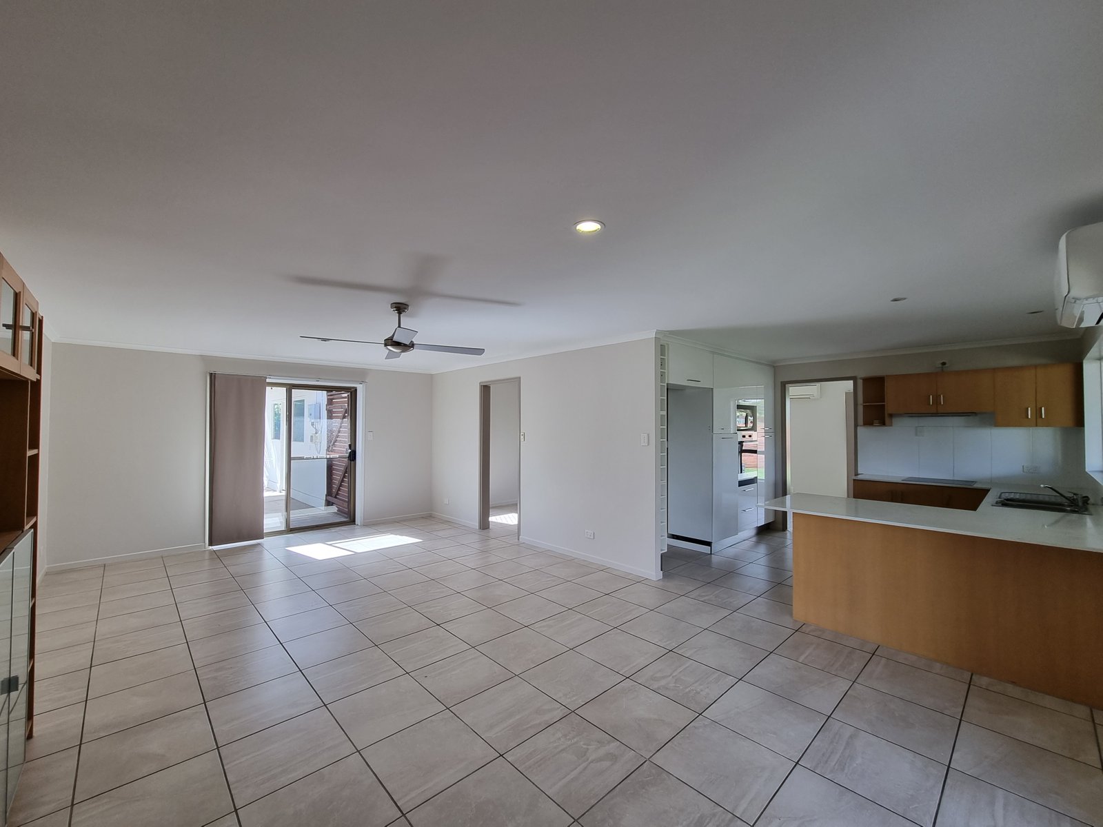 6 SEAL Street BOYNE ISLAND 6